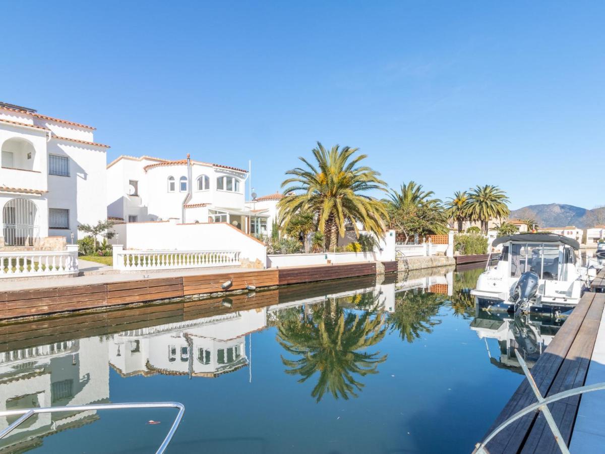 Holiday Home Bonica By Interhome Ampuriabrava Exterior foto